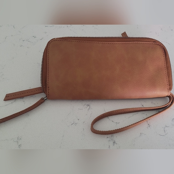Free people brown wristlet wallet - Picture 9 of 13